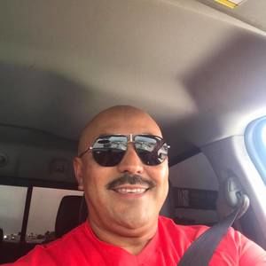 Meet your Posher, Roberto